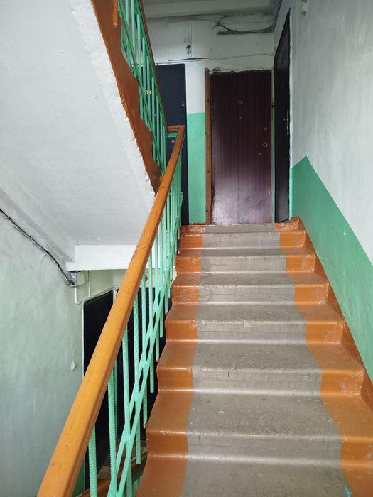 Продается 2х ком кв Акана серы 109