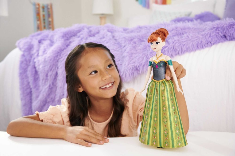 Пееща кукла Анна Замръзналото кралство Кукла Disney Frozen Пееща Анна