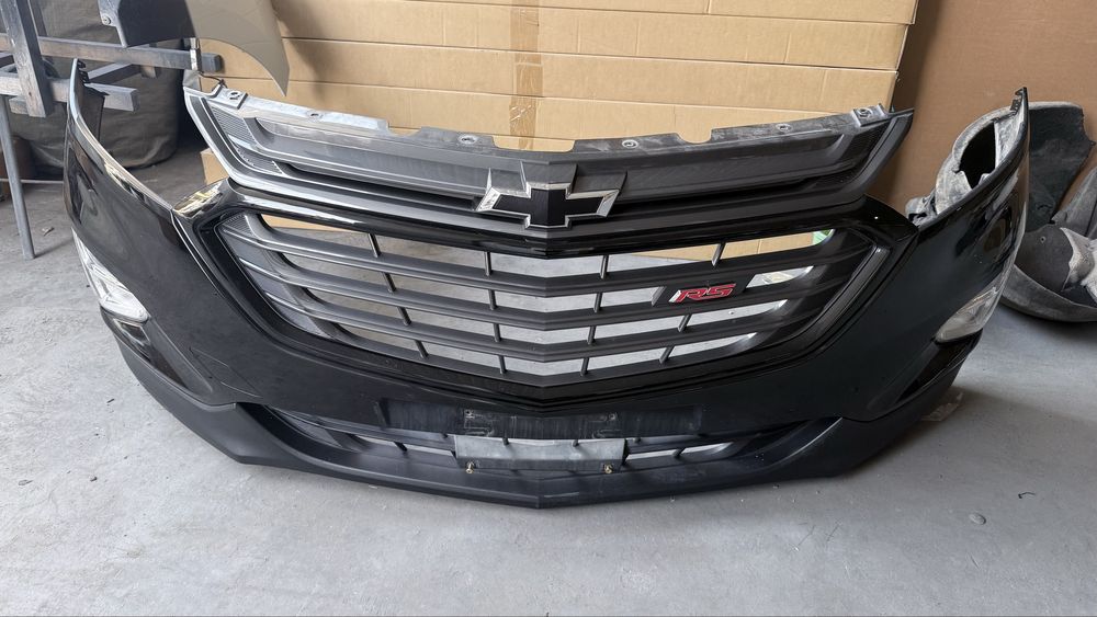 Equinox 1 Bamper original ideal Oq va Qora zbor