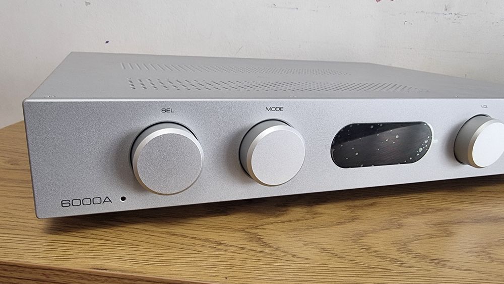 Audiolab  6000 A