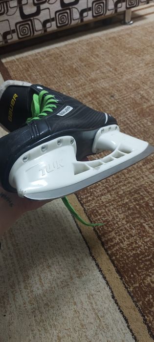 Коньки bauer supreme