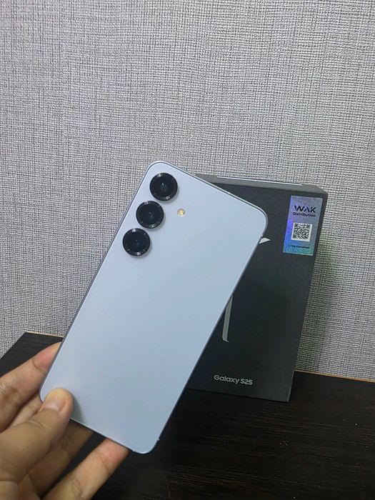 Продаётся  Samsung s 25