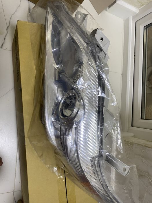 Фара камри 45 новый  1 штук левый