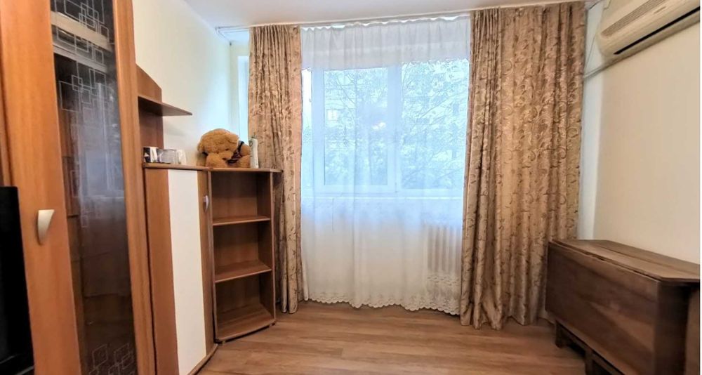 apartament 4 camere
