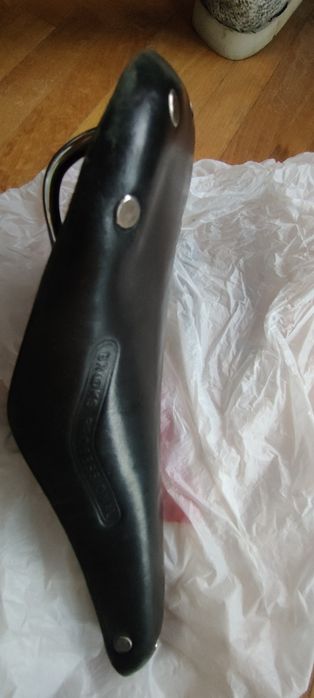 Две седалки/седалка  "Brooks" Cambium 17 кафява и "Brooks"prof.черна.