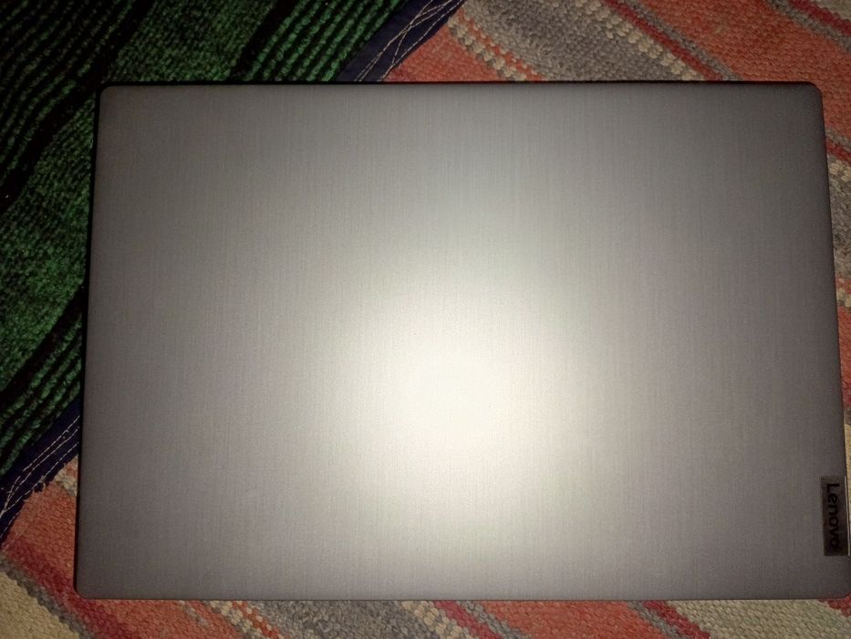 Noutbuk Lenovo  yangi