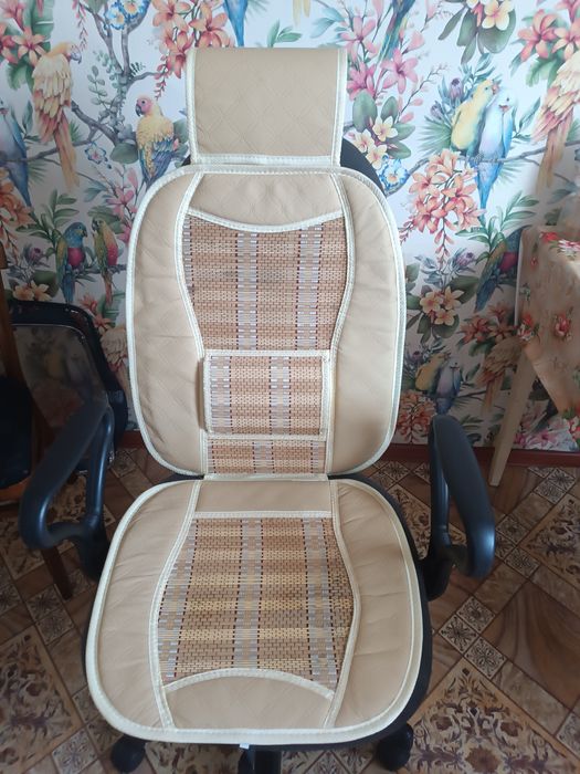 Чехлы (накидка)  на сиденье