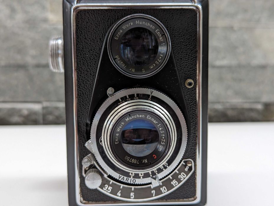 Camera foto de colecție Lipca FLEXORA TLR