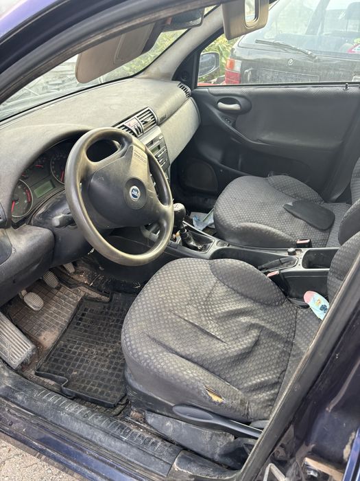 Фиат стило 1.6 бензин на части. Зимни гуми.