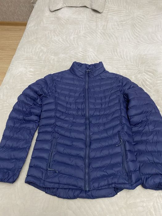 Продам куртку мужскую  весна осень