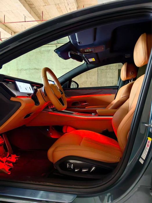 Byd ham L DM-P 4 WD gibrid 3.9 sekund