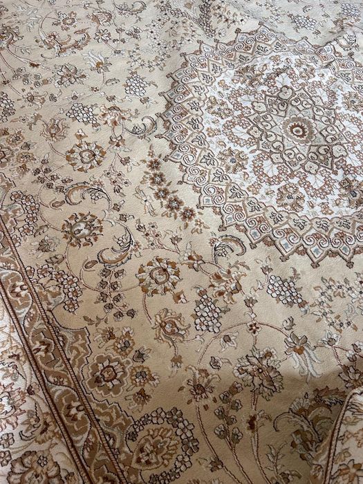 Ковры продается бу