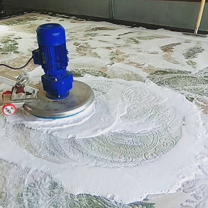 Кілем жуу Стирка ковров