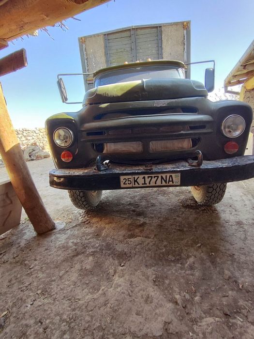 ЗИЛ фургон сотилади