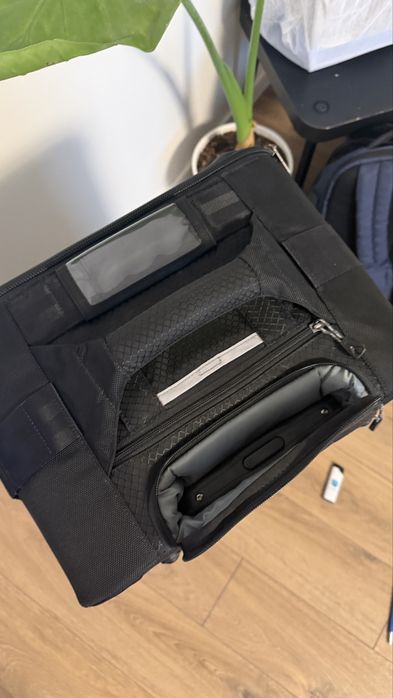 Troller ThinkTank  Logistic Manager 30 v2.0 - Black