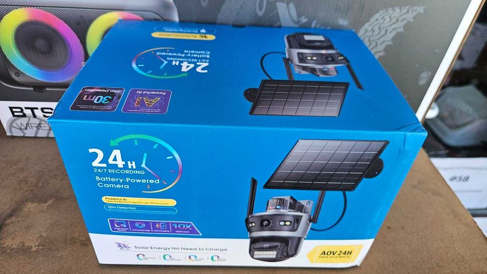 Двойна Соларна безжична въртяща се камера 4G 12MP работи със SIM карта