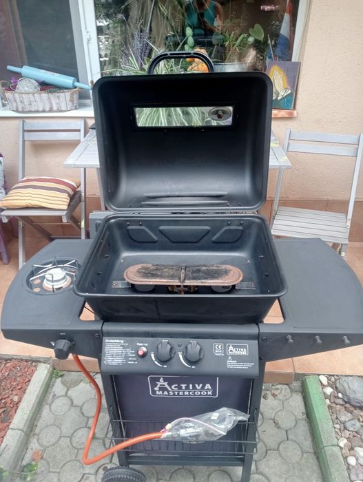 Gril mobil curte pe  Gaz Adus recent Austria