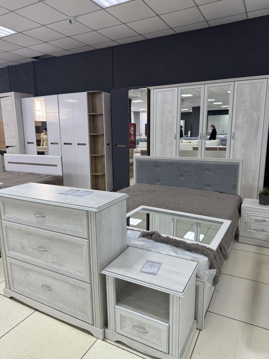 Продам спальный гарнитур!