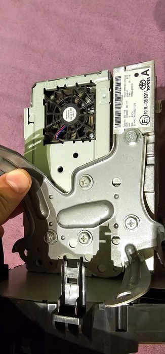 Оригинална мултимедия за Toyota Avensis T27