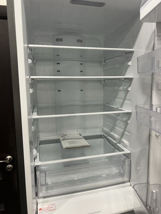 Продам Холодильник Samsung