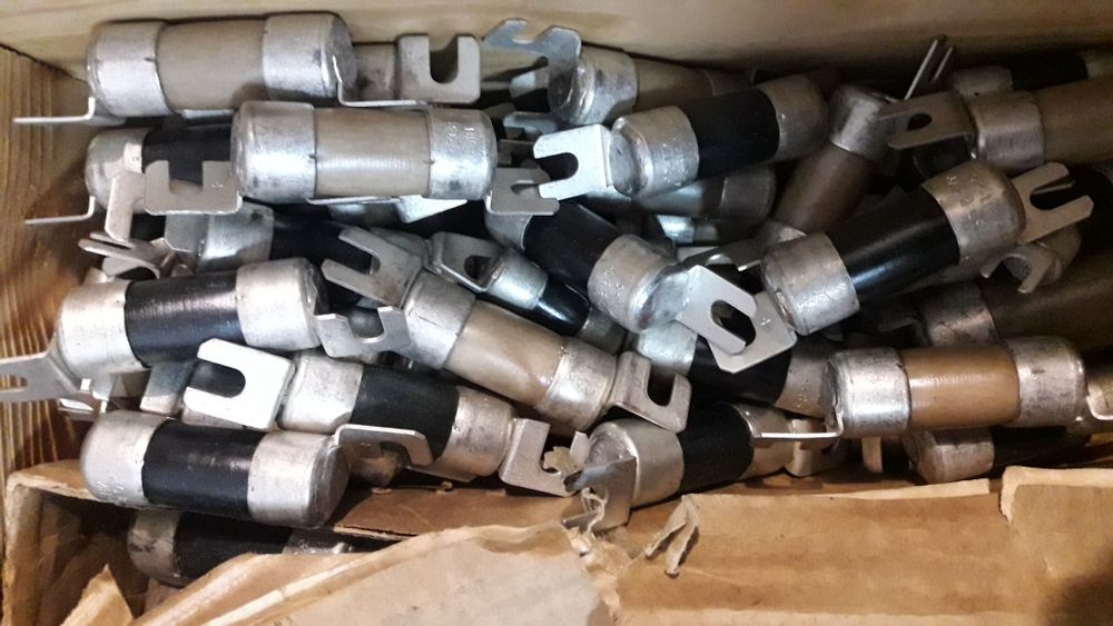 Продам предохранители СССР