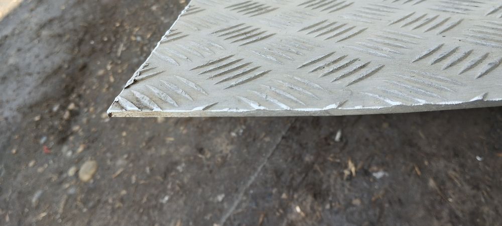 Дюраль листовой  3мм