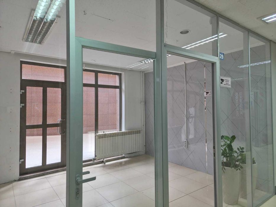 сдам торговые помещение