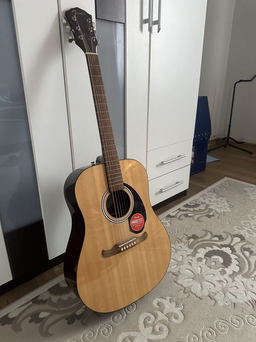 Акустическая гитара Fender Fa-125