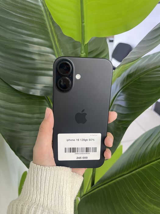 Iphone 16 в идеальном состоянии