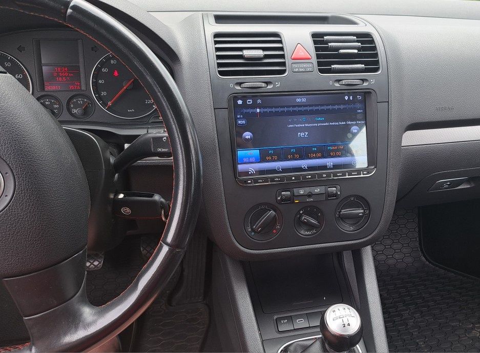 Navigatie Volkswagen / Skoda / Seat dedicata, Android 13, 2GB Ram 32GB