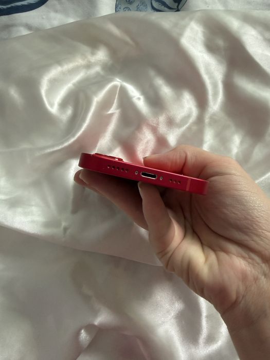 ПРОДАВАМ Iphone 14,128gb