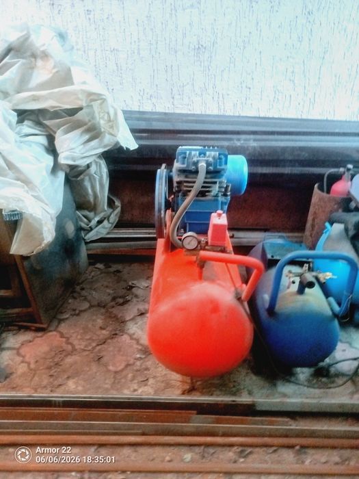 Компрессор воздушный масленый