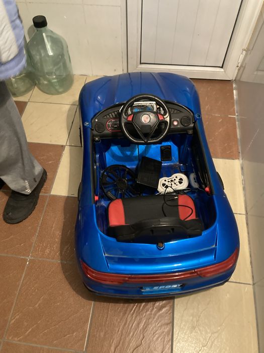 машины детские 2 штуки