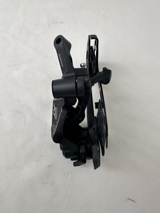 SHIMANO DEORE XT RD-M8100-заден дерайльор