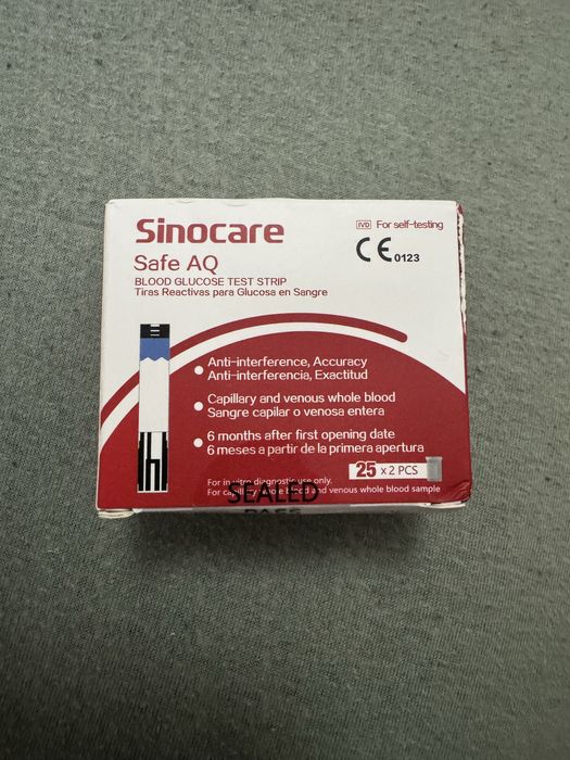 Banda de testare a glucozei din sange Sinocare Safe AQ, set 50 buc, fara codare, dispozitive de punctie nedureroase 50 buc