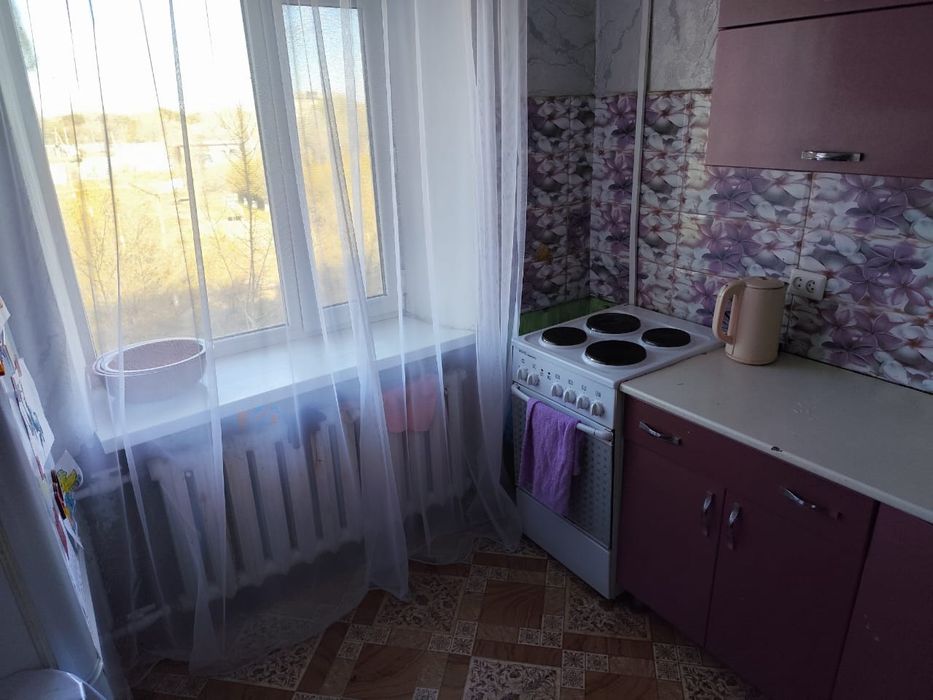 Продам 2 комнатную квартиру п. Топар!