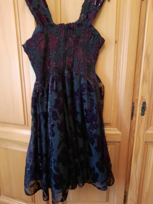 Rochie de ocazie din dantela neagra mărimea 42-44