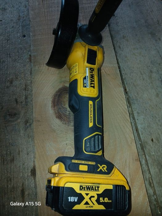 Flex devalt cu acumulator