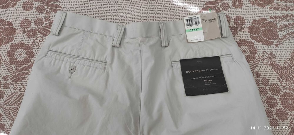 Dockers Premium - брюки чиносы, новые.