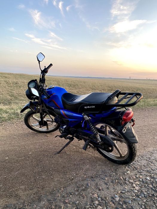 Мотокцикл Vento riva