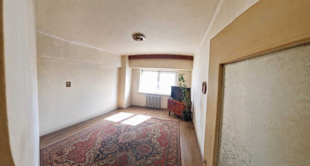 apartament 4 camere