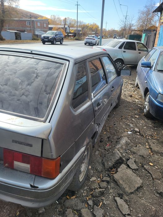 На разборе ваз 2114 год 11