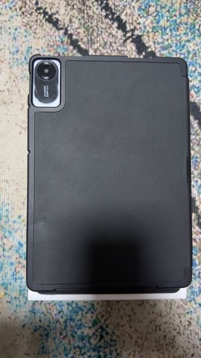 Xiaomi pad 2 with original cover