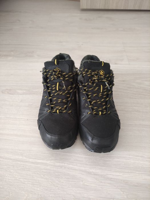 Кроссовки 43 размер