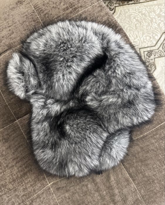 Продам ушанку   .