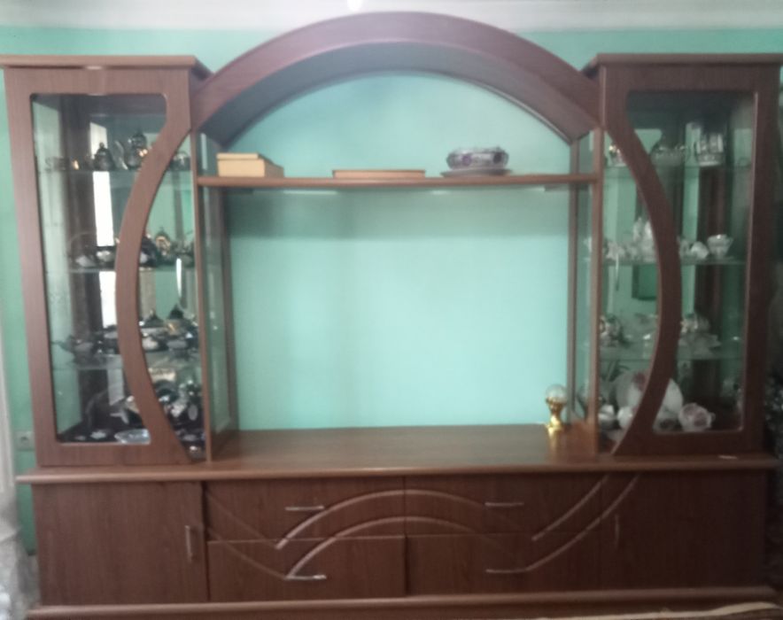Горка для гостиной