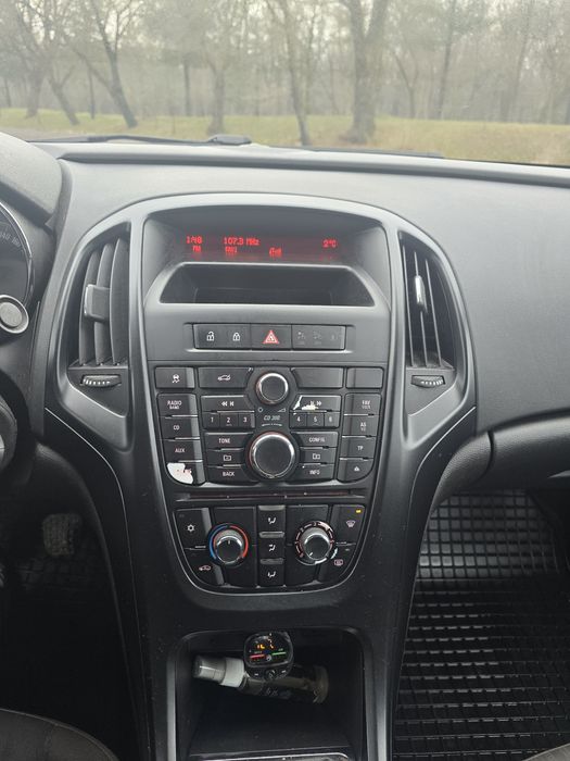 Vand Opel astra J 2014