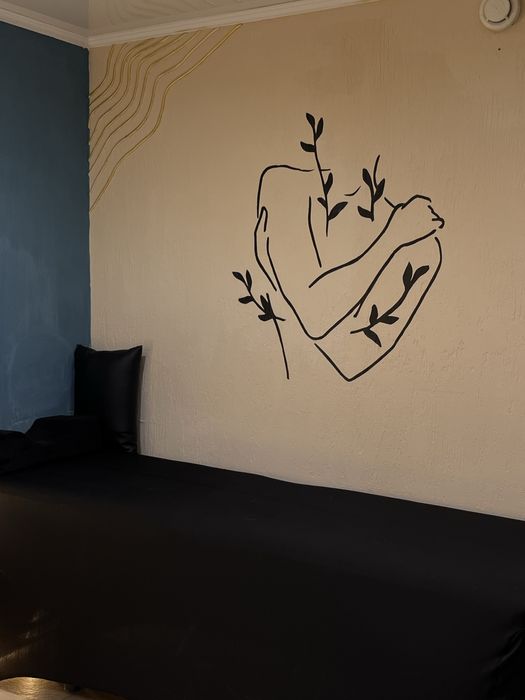 Сдам в суаренду место в кабинете .