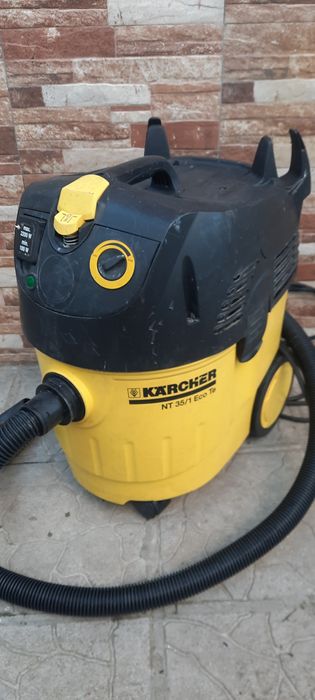Прахосмукачка Karcher  nt 35/1 eco Контакт Сухо Мокро Строителство