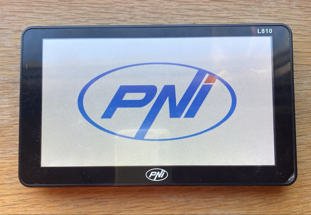 Vand gps pni l810 8GB